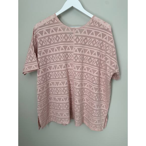 Karen by Karen Kane Oversized Eyelet Top Size Medium Rose Pink Shirt Stretch - Picture 5 of 6